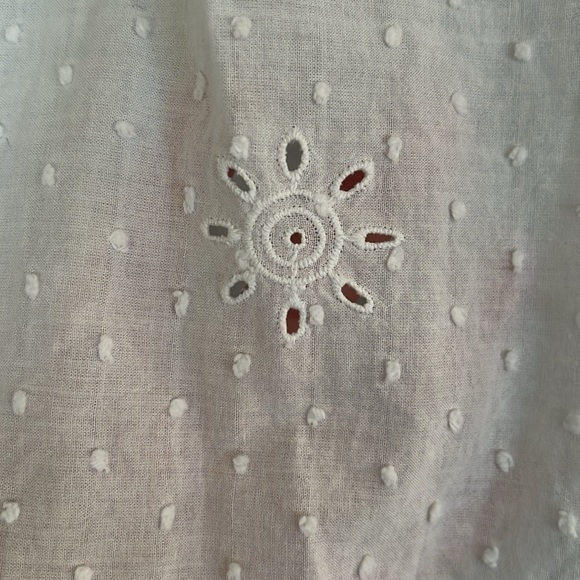 MATILDA JANE Make Believe Snow Globe White Eyelet Dotted Swiss Tunic, Medium,GUC - Picture 9 of 15